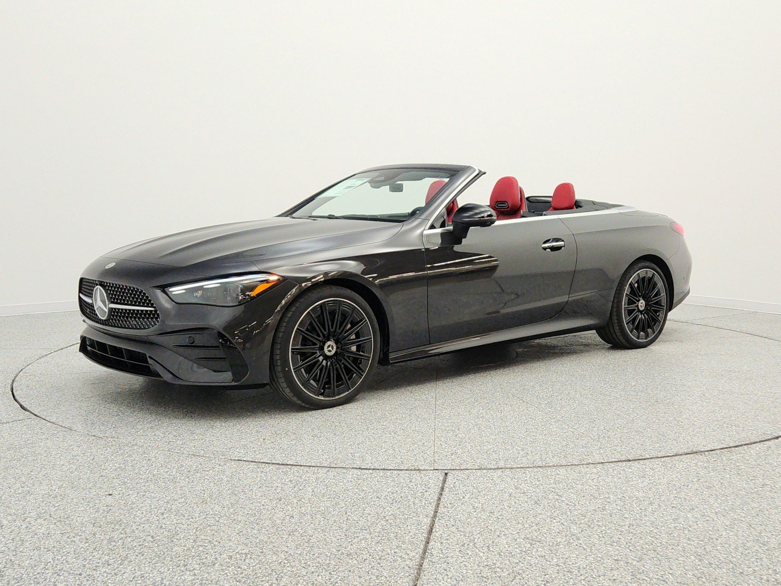 2026 Mercedes-Benz CLE CLE 450 4Matic Cabriolet's photo
