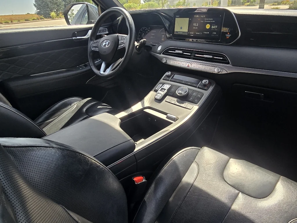 Used 2020 Steel Graphite Hyundai Limited image 27