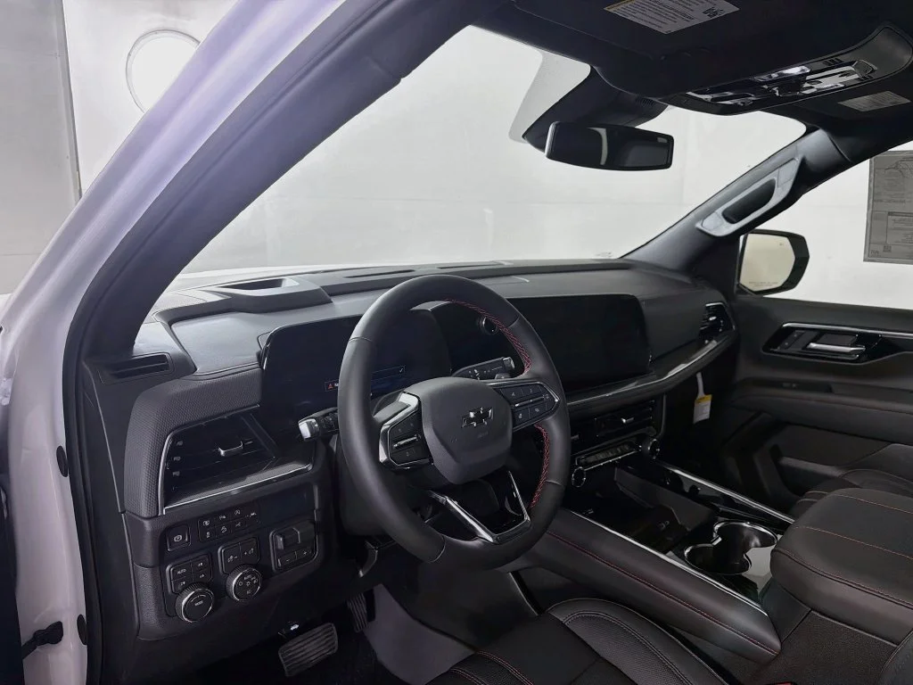 2026 Chevrolet Suburban RST - Photo 10