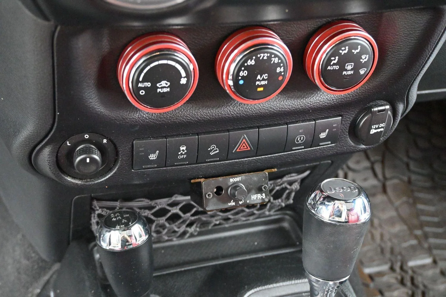Used 2013 Anvil Jeep Rubicon 10th Anniversary image 19