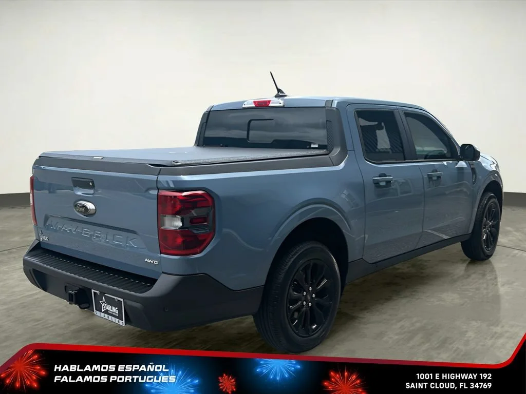 Used 2024 Gray Ford Lariat image 6