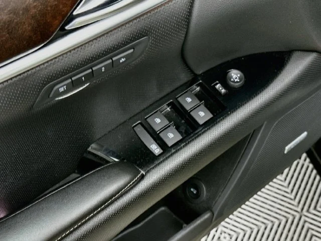 Used 2019 Black Cadillac Luxury image 18