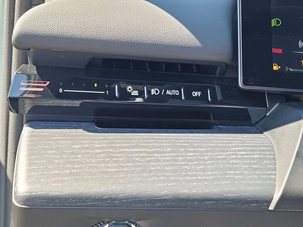 Certified Used 2025 Green BMW 530i xDrive image 30