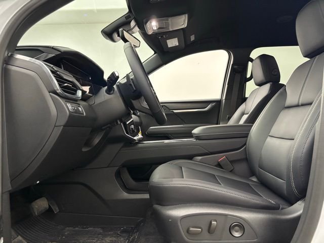 New 2026 Summit White GMC Elevation image 19