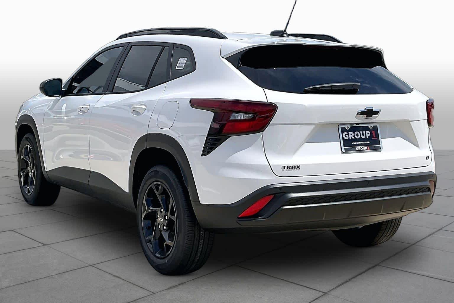 2026 Chevrolet Trax LT - Photo 4