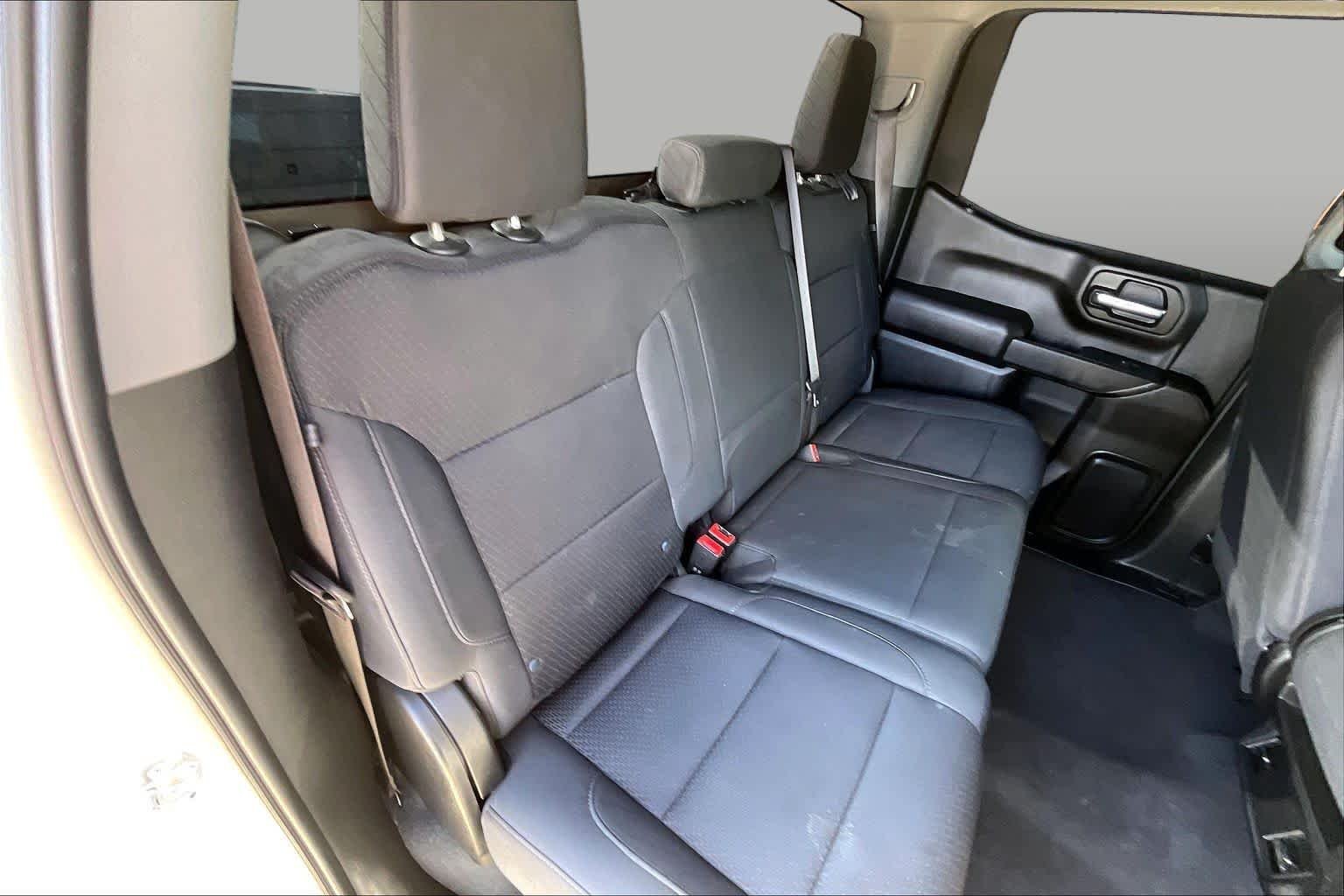 Certified Used 2023 SUMMIT WHITE GMC Pro image 18