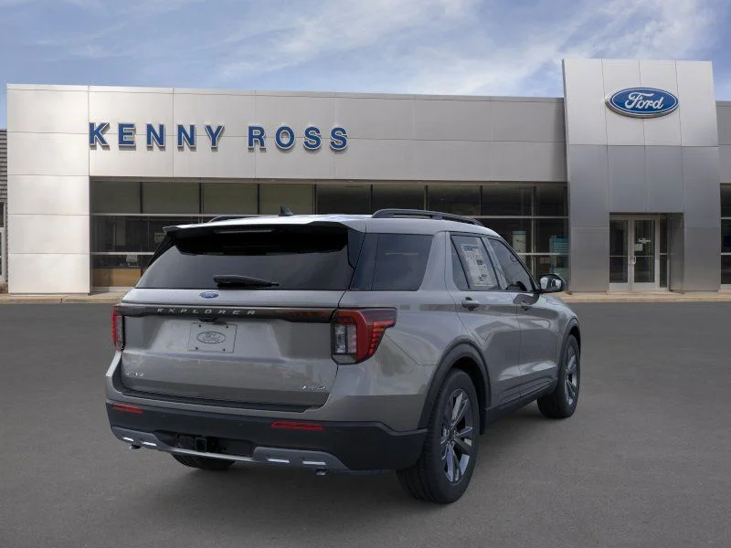 New 2026 Gray Ford Active image 9