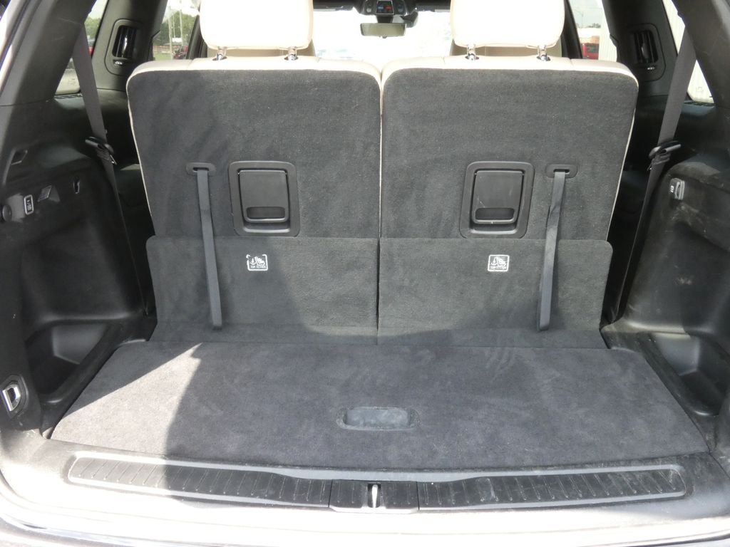 Used 2023 Black Jeep Limited image 38