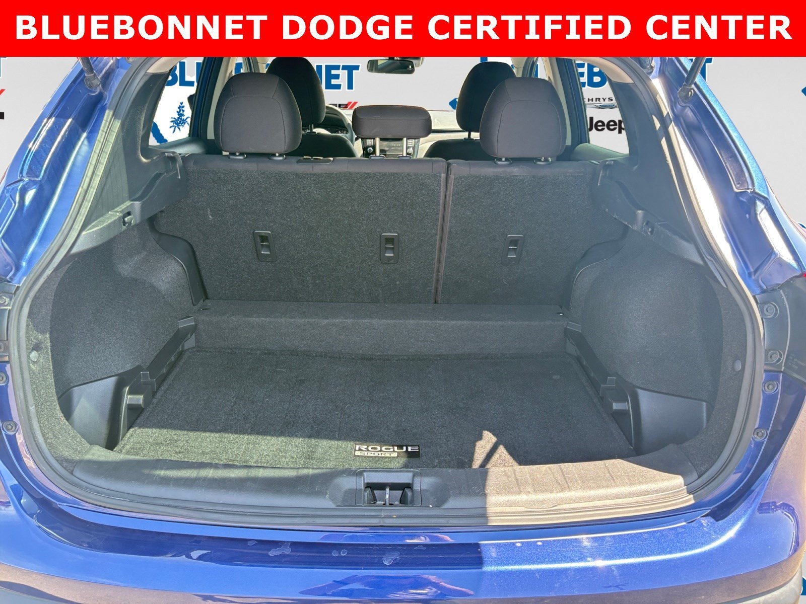 Used 2021 Caspian Blue Metallic Nissan S image 23