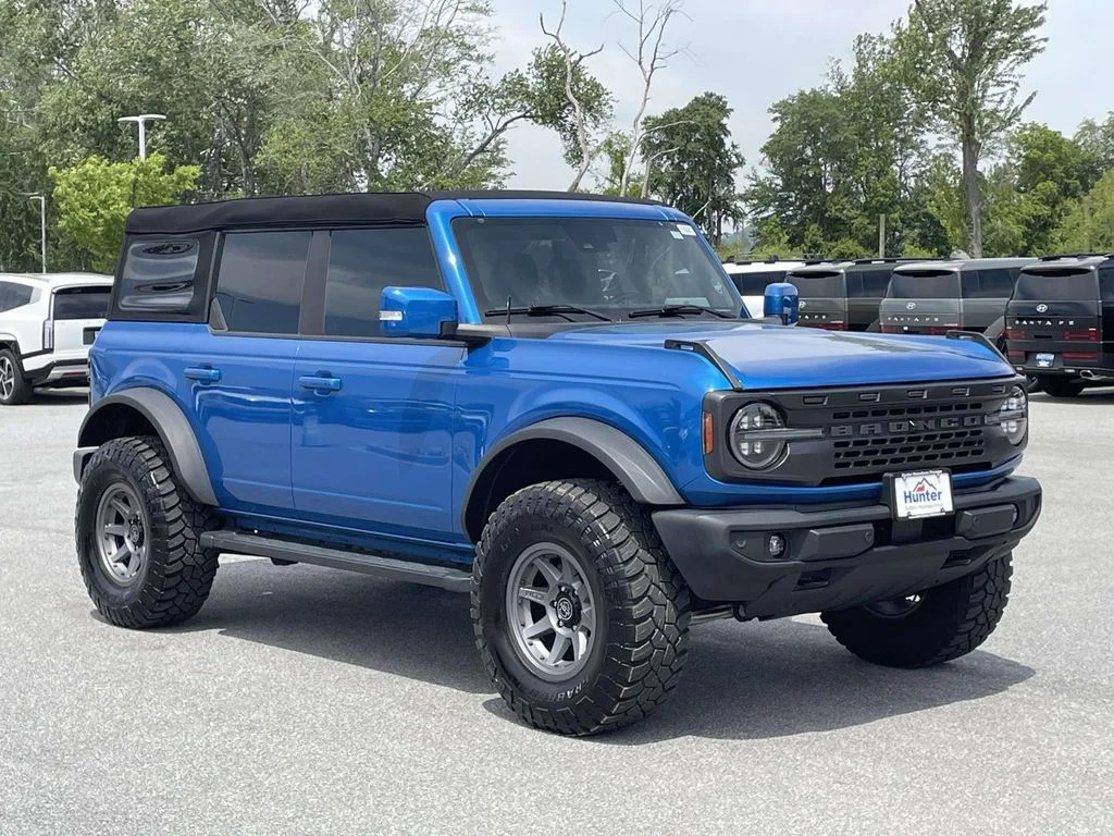 2022 Ford Bronco Outer Banks Advanced 4x4's photo