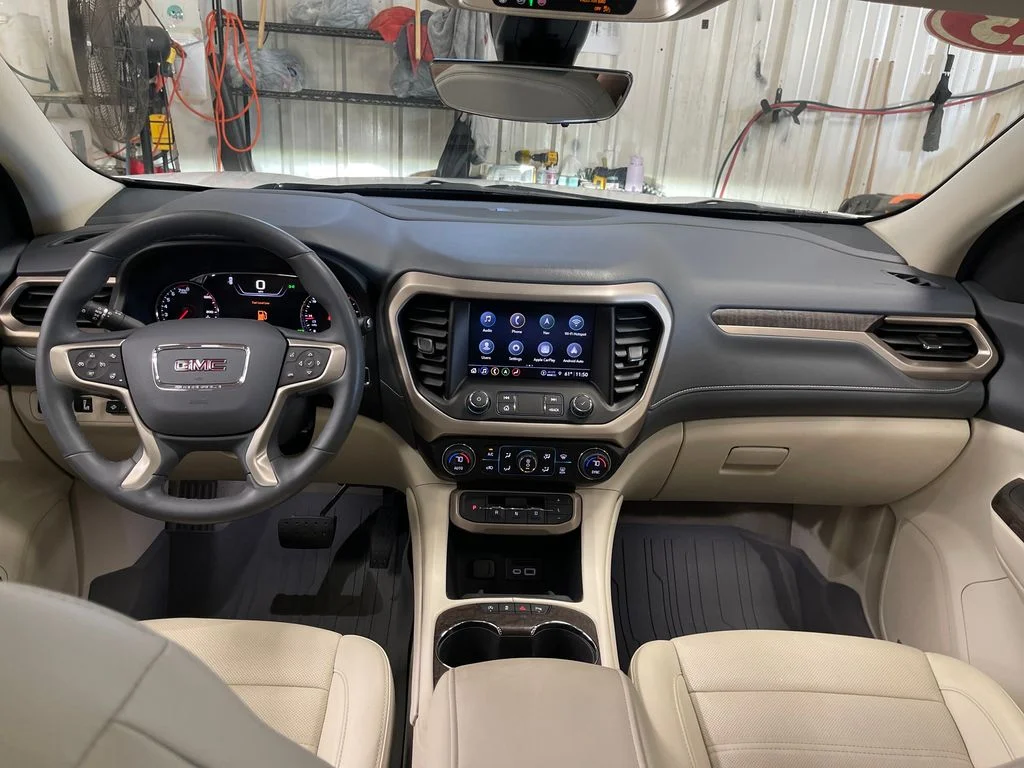 Used 2023 White GMC Denali image 20