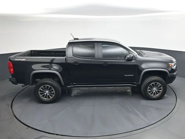 Used 2018 Black Chevrolet ZR2 image 28
