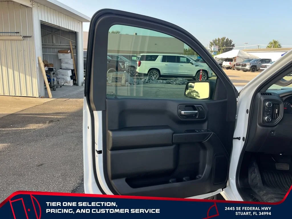 Used 2025 Summit White GMC Pro image 11