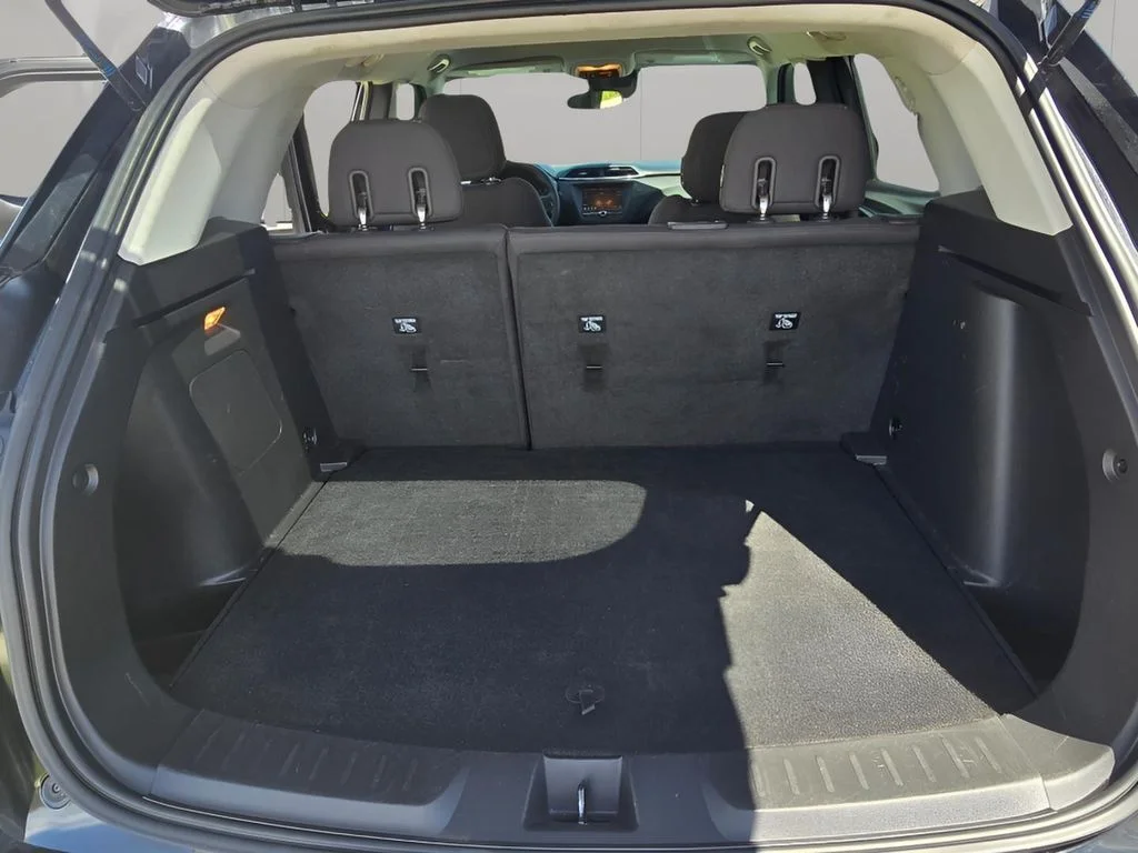 Used 2021 Mosaic Black Metallic Chevrolet LT image 9