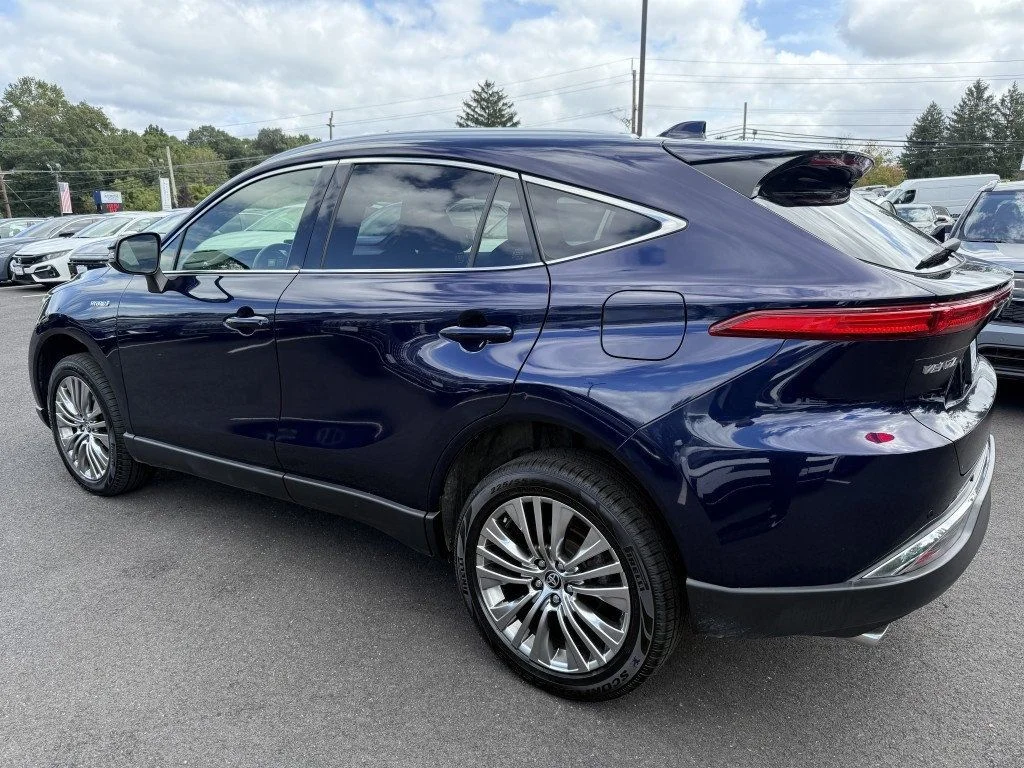 Used 2021 Blueprint Toyota XLE AWD image 6