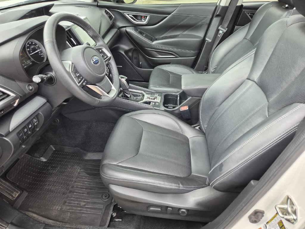 Used 2019 White Subaru Limited image 20