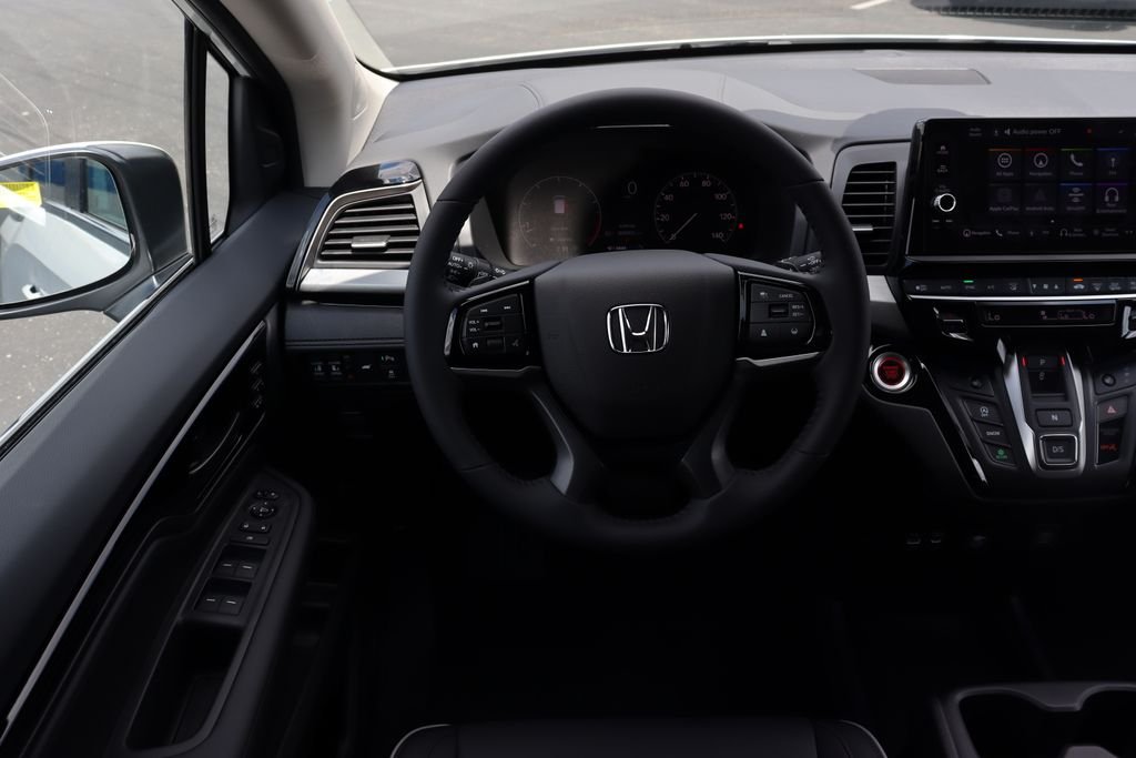 New 2027 Platinum White Pearl Honda Touring image 20