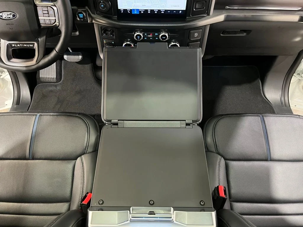 Used 2025 White Ford Platinum image 22