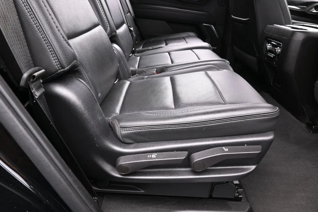 Used 2022 Onyx Black GMC Denali image 48