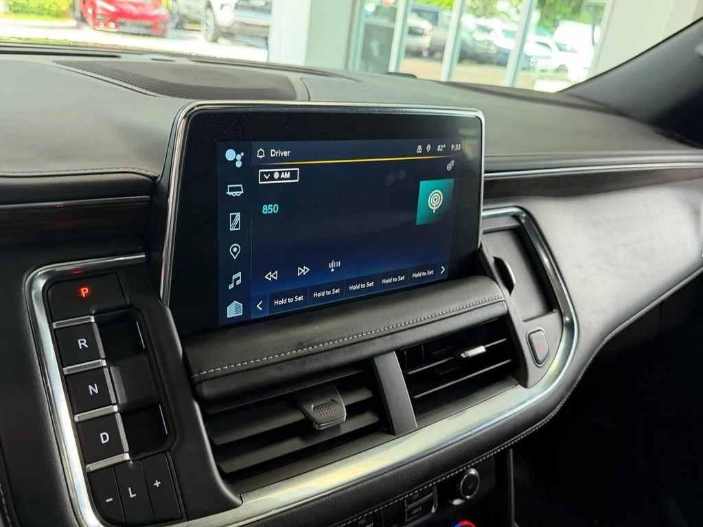 Certified Used 2023 BLACK Chevrolet Premier image 19