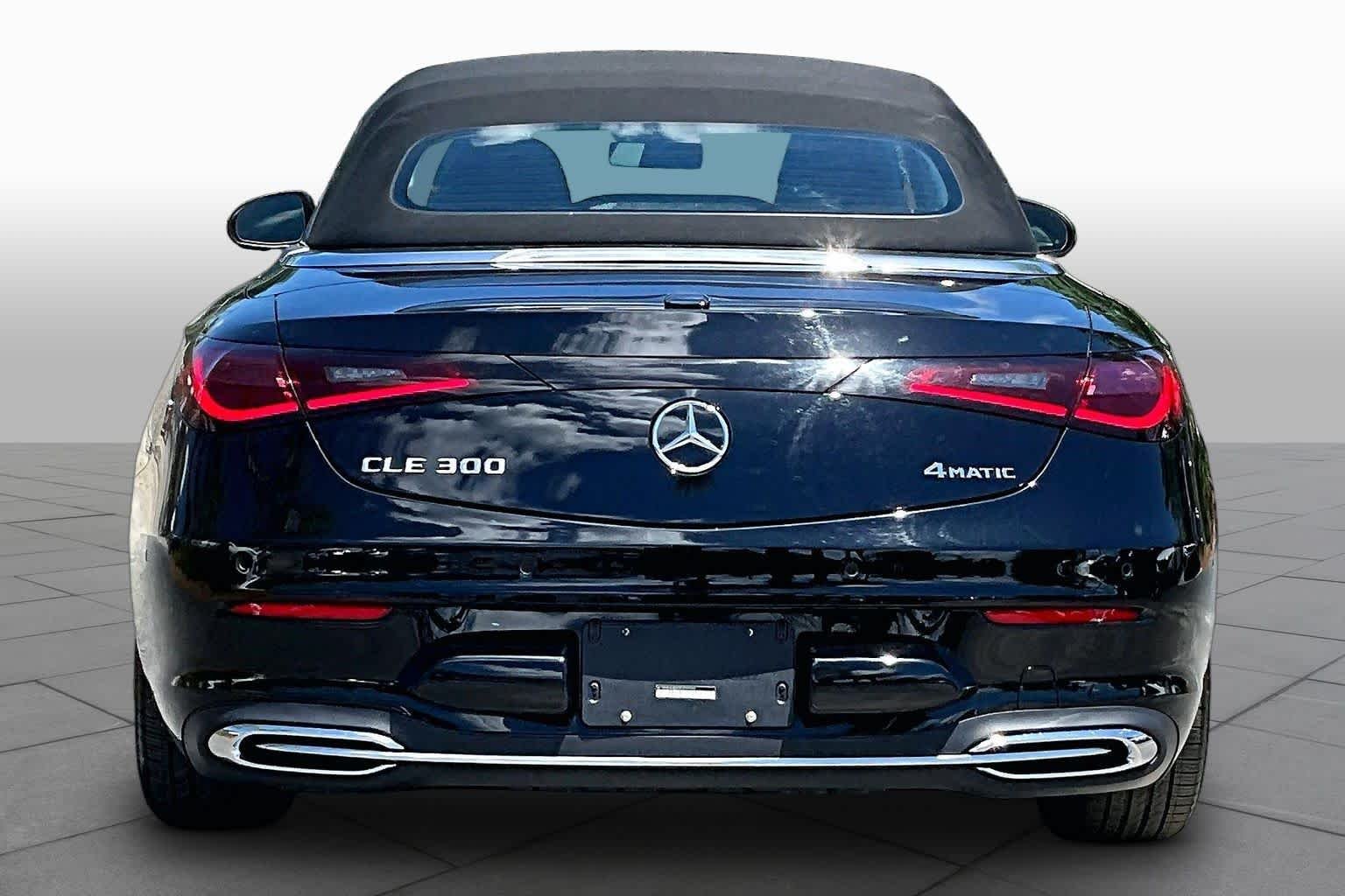 Used 2025 Black Mercedes-Benz CLE 300 image 5