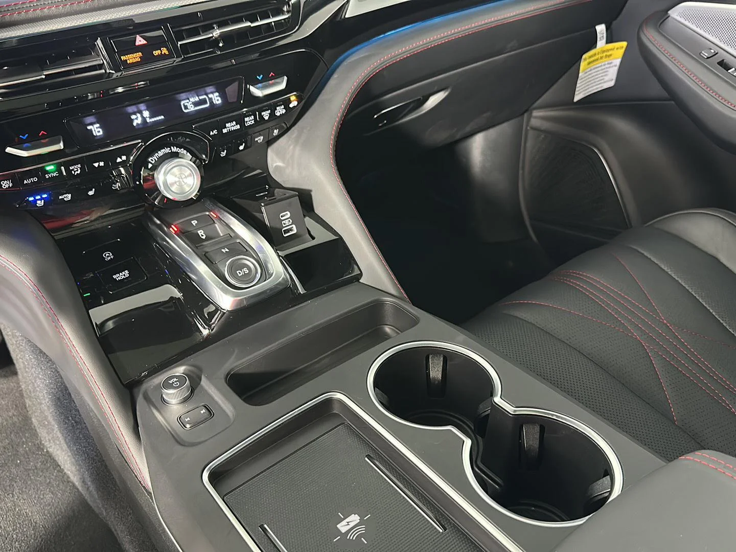 2026 Acura MDX A-spec w/Advance Package - Photo 18