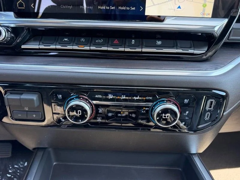 2026 GMC Sierra 1500 SLT - Photo 14
