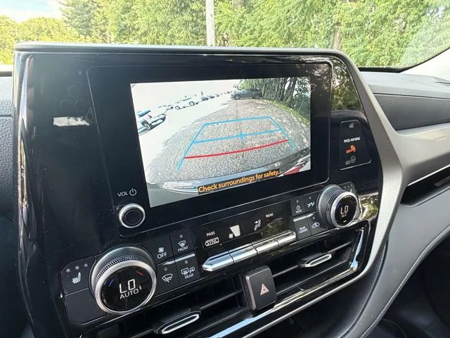 2023 Toyota Highlander XLE - Photo 20