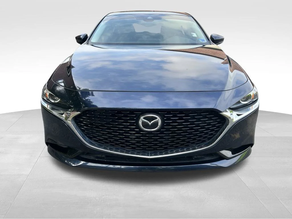 Used 2021 Blue Mazda Preferred image 10