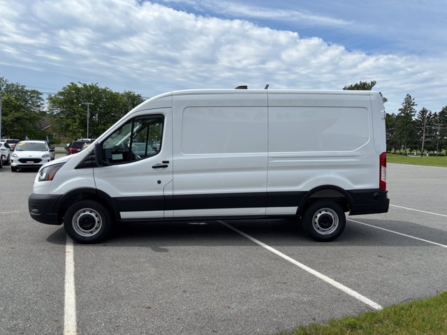 New 2026 Oxford White Ford Cargo Van image 4