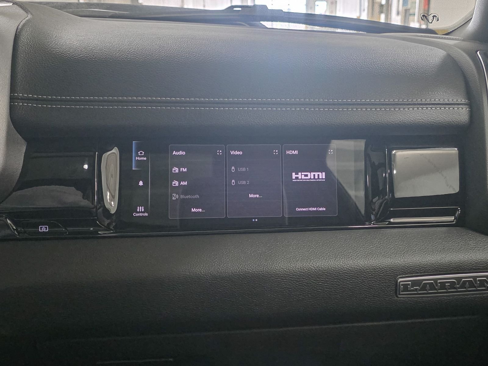 2026 RAM 1500 Laramie - Photo 32