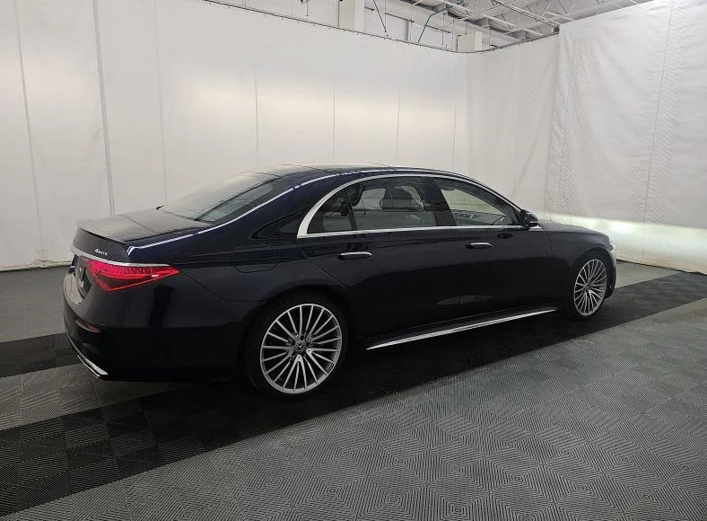 Used 2023 Nautical Blue Mercedes-Benz S 500 image 3