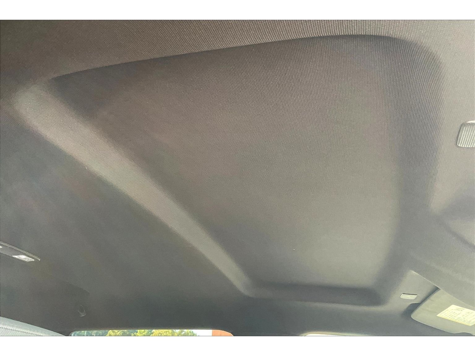 Used 2024 Summit White Chevrolet LT image 15