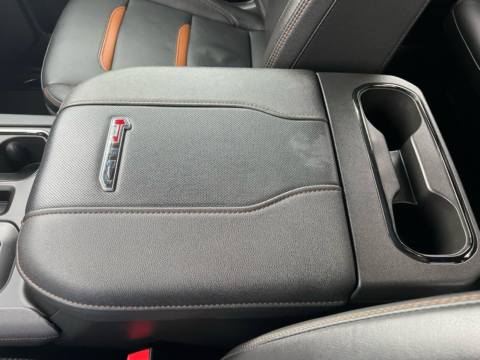 2024 GMC Sierra 2500HD AT4 - Photo 27