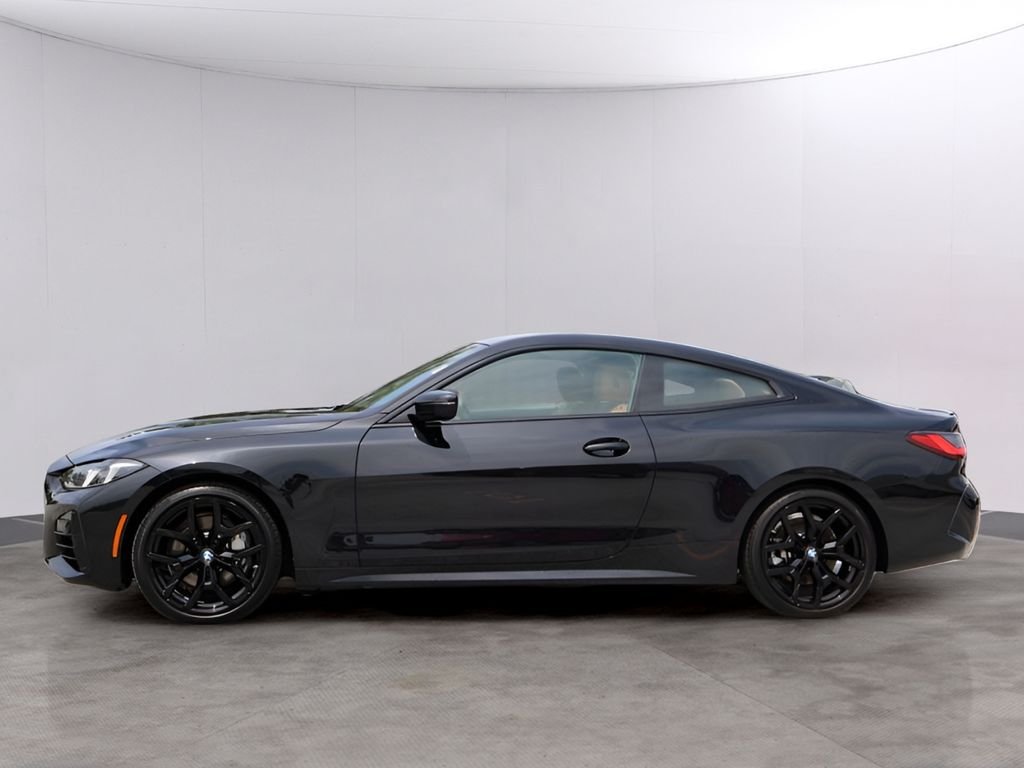 Used 2026 Black Sapphire Metallic BMW 430i xDrive image 4