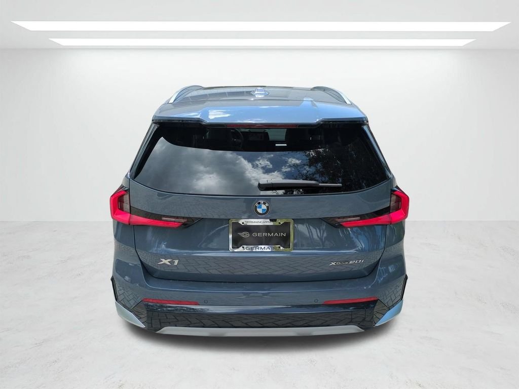 New 2027 Storm Bay Metallic BMW xDrive28i image 5