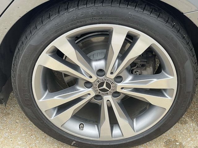 Used 2018 Gray Mercedes-Benz C 300 image 7