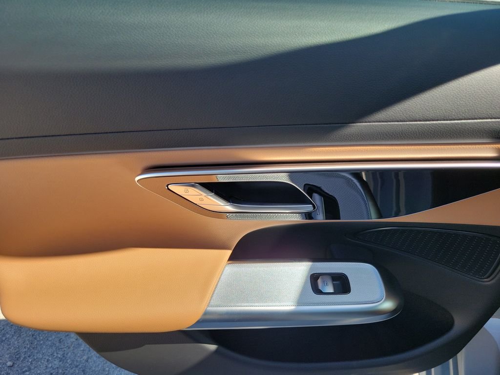 New 2027 MANUFAKTUR Alpine Grey Mercedes-Benz E 450 image 16