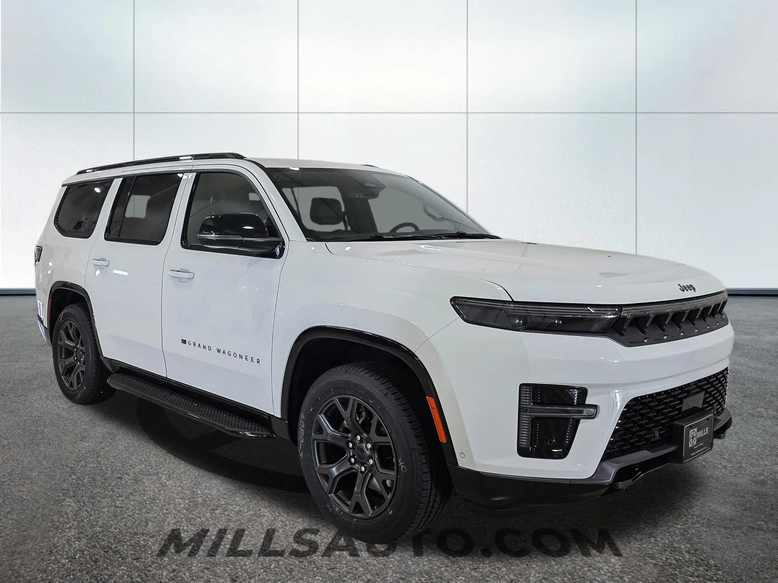New 2026 Bright White Clear-Coat Exterior Paint Jeep Limited Altitude image 10