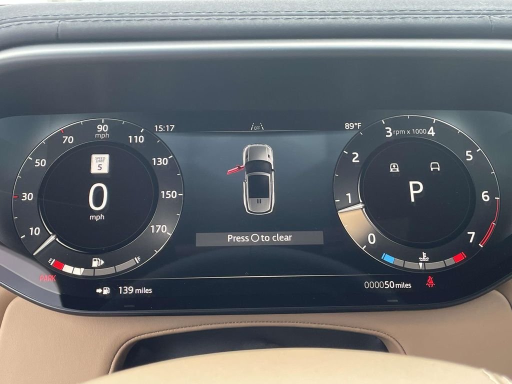 New 2026 Santorini Black Land Rover Dynamic SE image 39