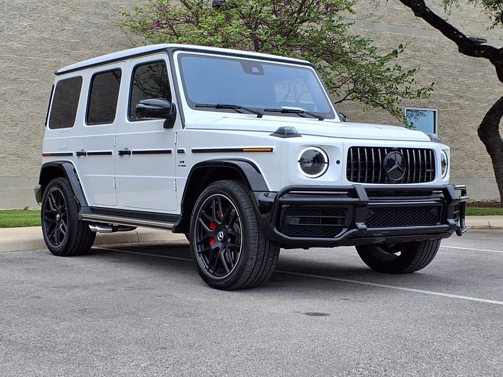 Used 2024 MANUFAKTUR Moonlight White Metallic Mercedes-Benz AMG® G 63 image 3