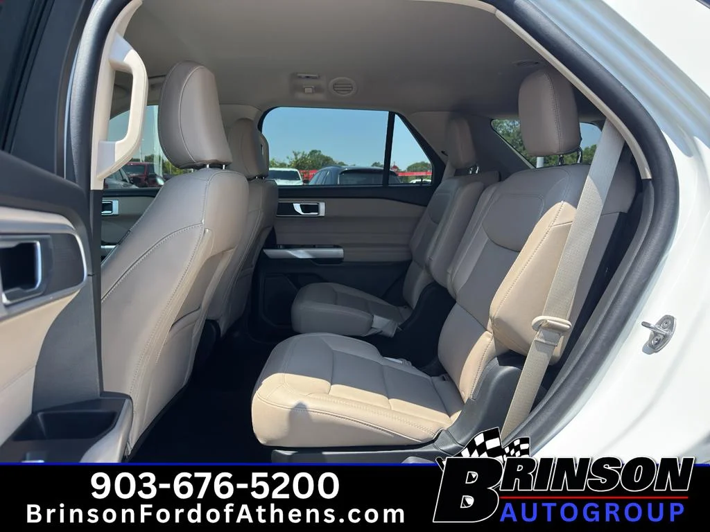Used 2023 Star White Metallic Tri-Coat Ford XLT image 15