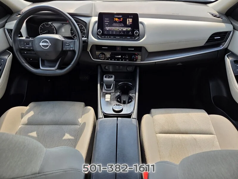 Used 2025 White Pearl NISSAN AWD SV image 15