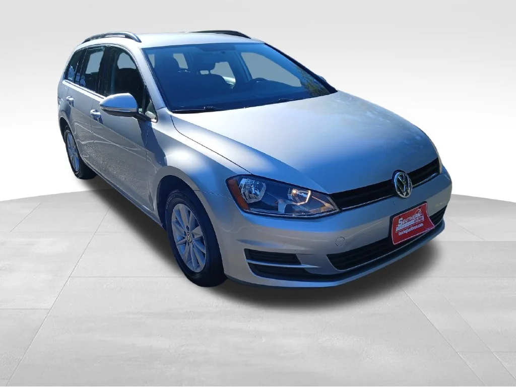Used 2017 Silver Volkswagen S image 15