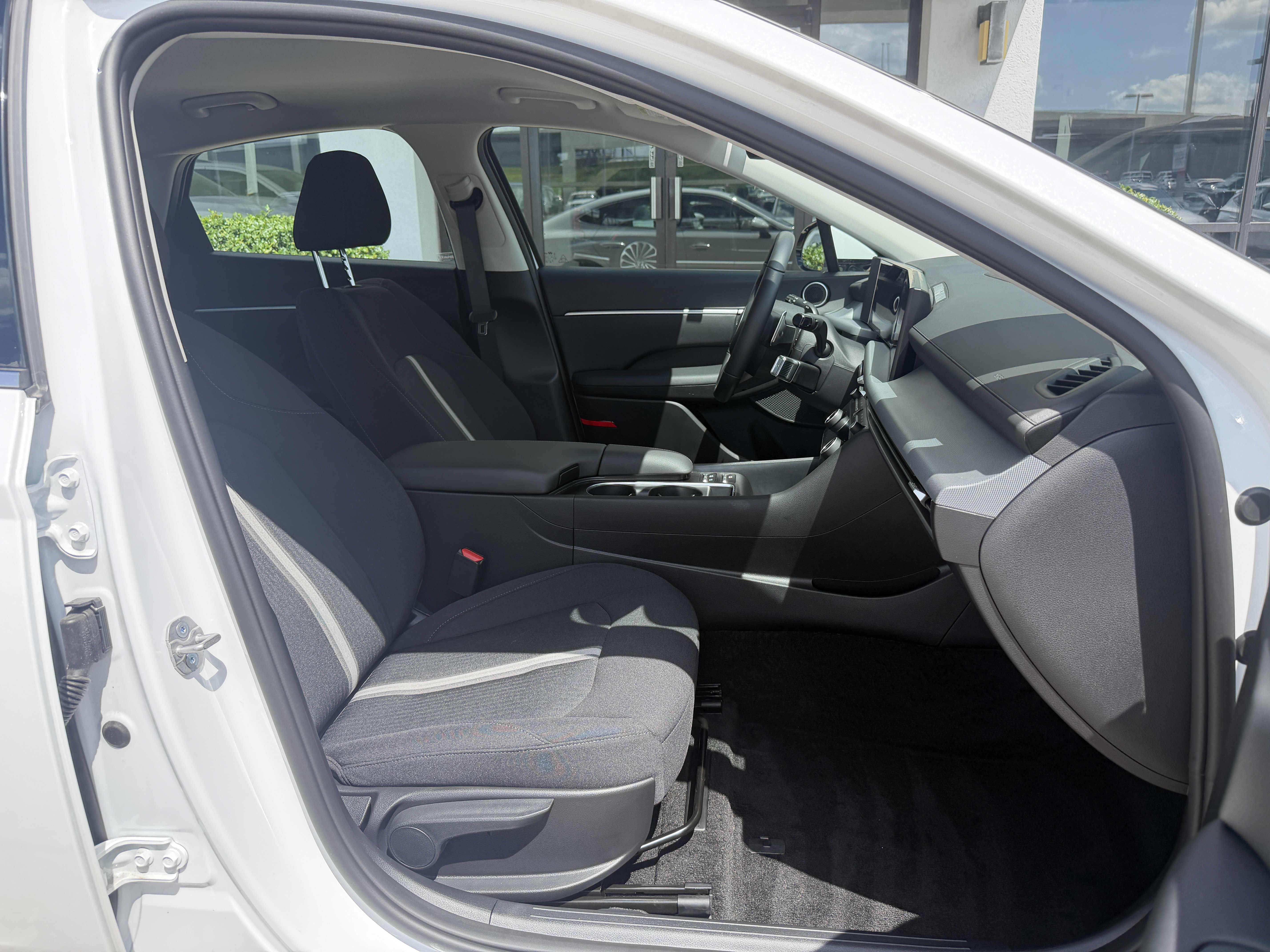 2026 Hyundai Sonata SEL - Photo 19