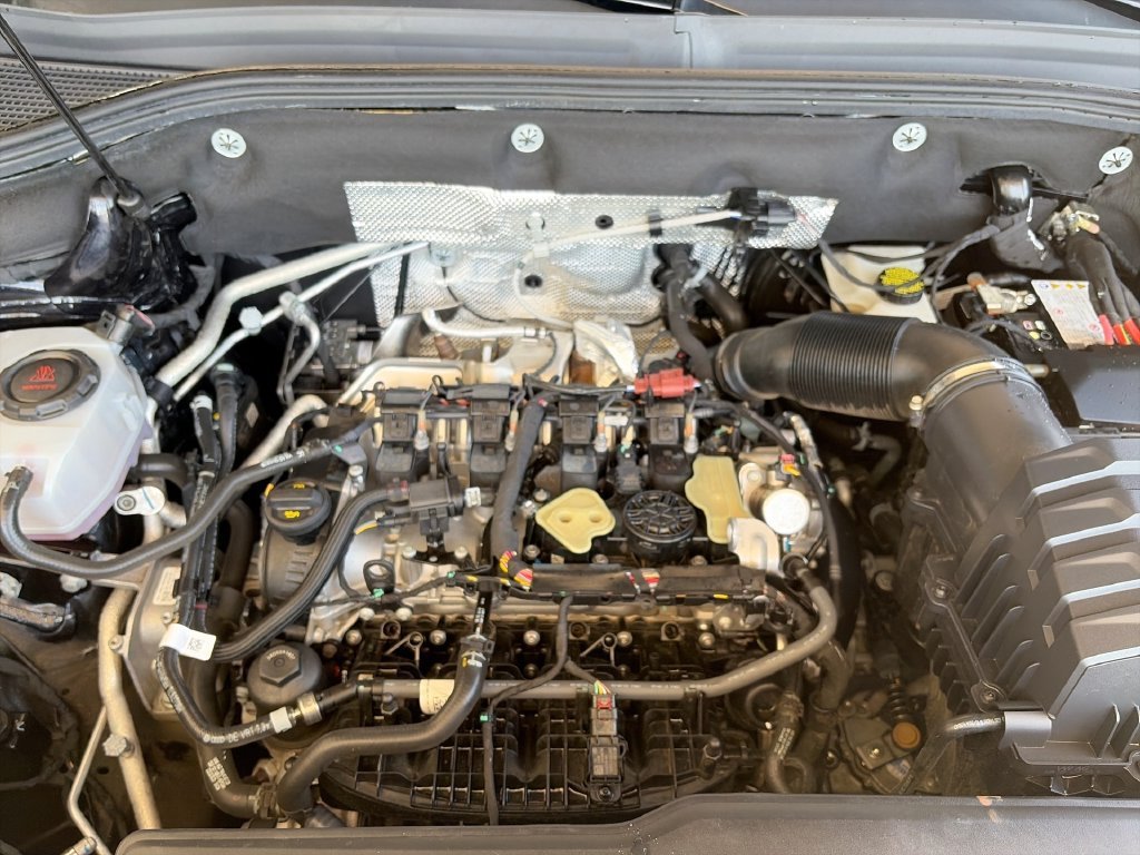 2024 Volkswagen Atlas SE w/Tech - Photo 31