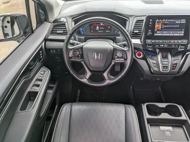 2024 Honda Odyssey Elite - Photo 18