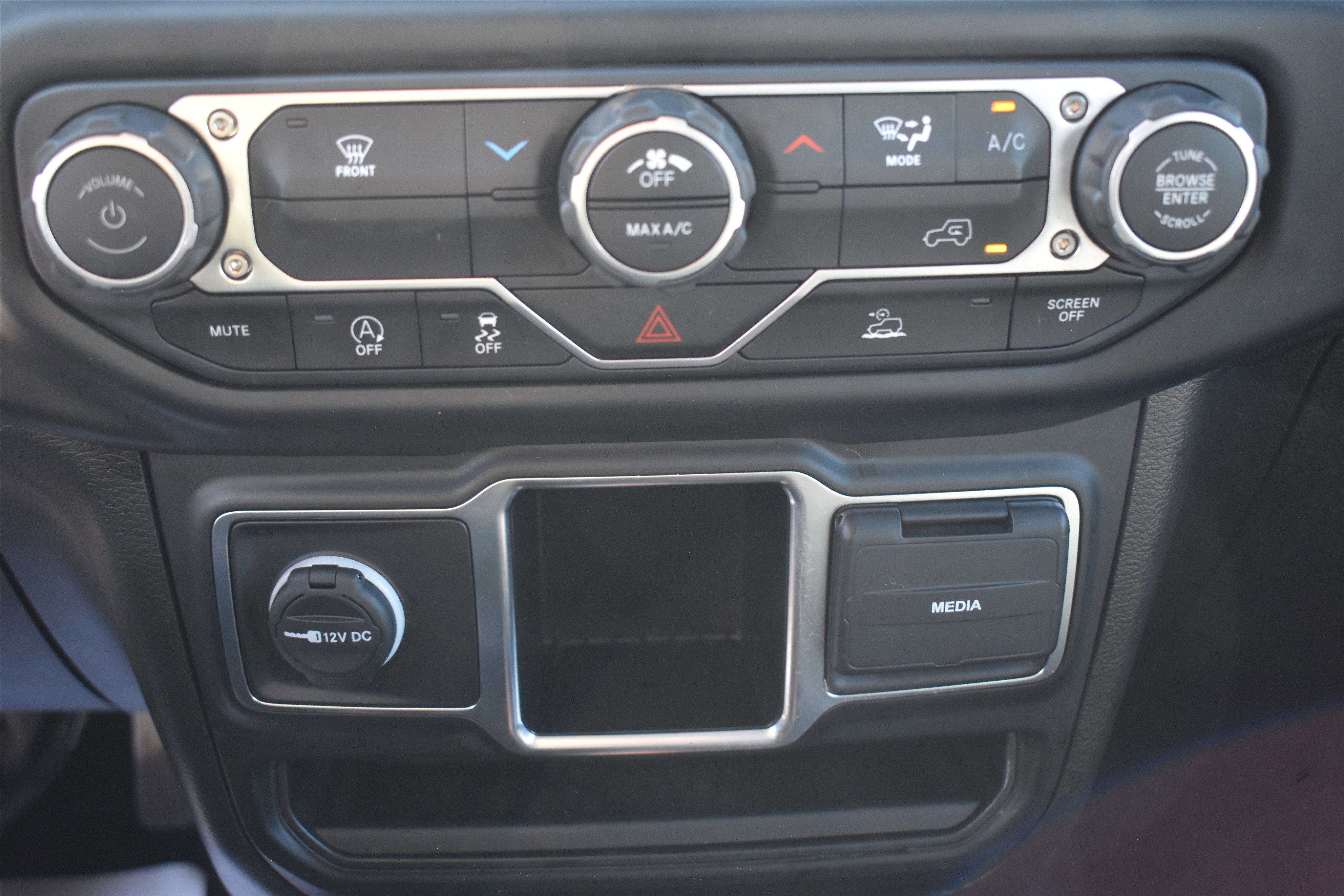 2023 Jeep Wrangler 4-Door Sport - Photo 24