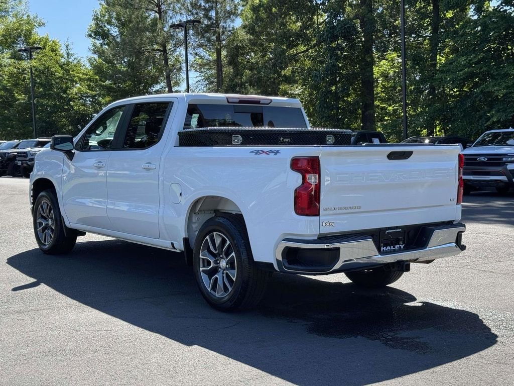 Used 2019 White Chevrolet LT image 23