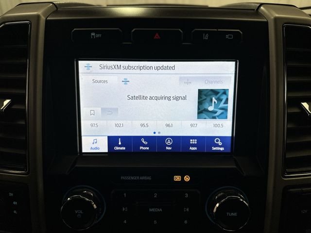 Used 2021 Black Metallic Ford Lariat image 15